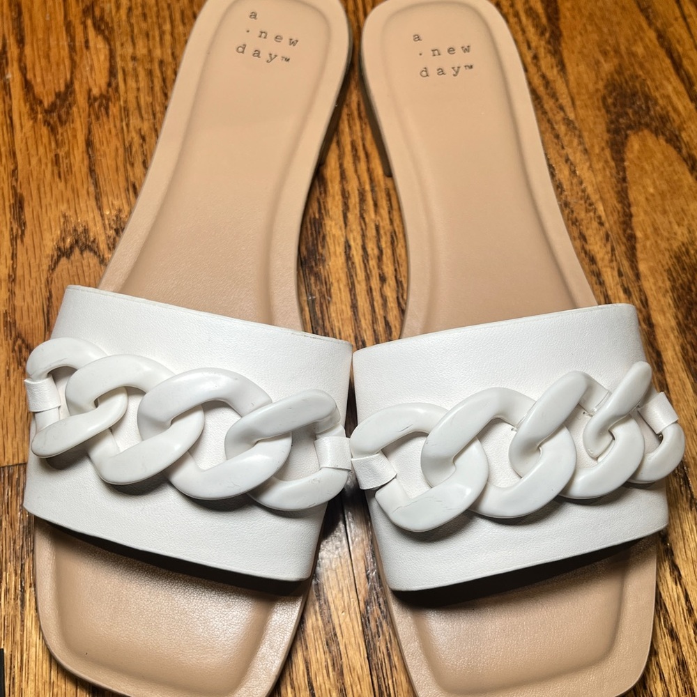 A New Day Women's Cream Chain Slide Sandals